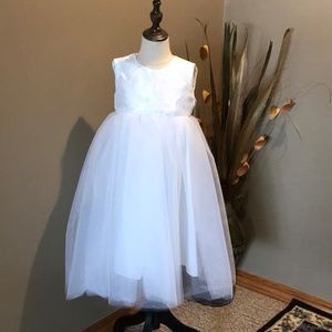 Child size 4 White flower girl dress